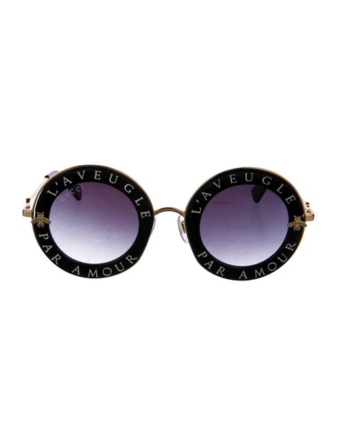 l'aveugle par amour glasses